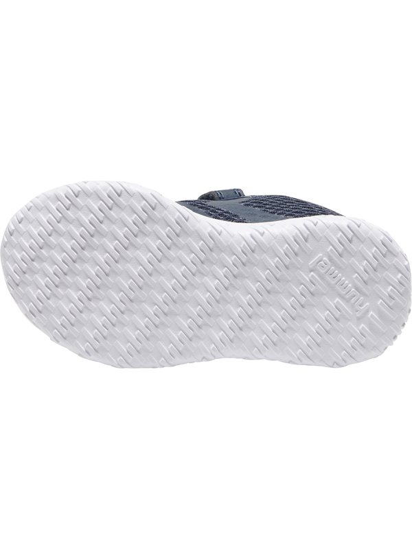 ACTUS – Laufschuh Straße