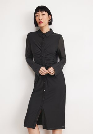 BUTTON FRONT RUCHED MIDI - Koktejlové šaty / šaty na párty - black