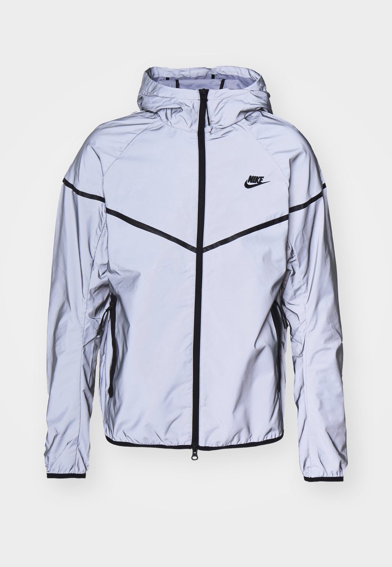 Leichte Jacke