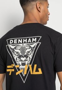 Denham WALTER REGULAR TEE  - T-shirt estampada - black