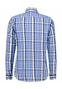 Blauw-wit geruit overhemd met kraag, lange mouwen en manchetten met knopen. De stof heeft een ruitpatroon met verschillende maten ruiten in een raster.