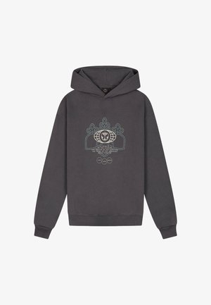 Donkergrijze hoodie met een groot ontwerp aan de voorkant met abstracte vormen, een globe-embleem en de woorden live, love, unite in cirkels.