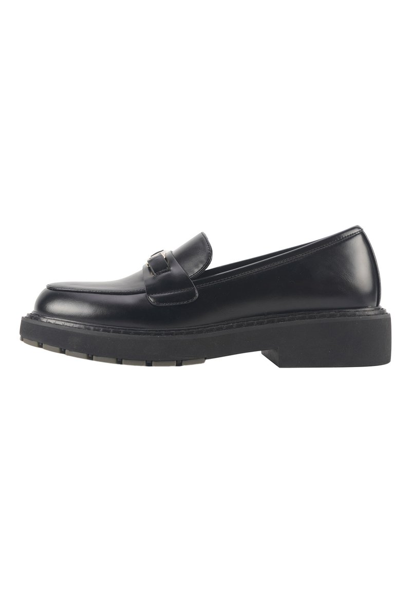 Mustad musta nahast loafers, ümarast toes, kauni rihmaga ja chunky kummist tallaga, millel on tekstureeritud kulumismuster.