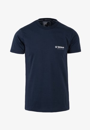 Marineblaue Baumwoll-T-Shirt mit kurzen Ärmeln, rundem Ausschnitt und einem kleinen weißen Logo auf der linken Brust, sauberes und einfaches Design.