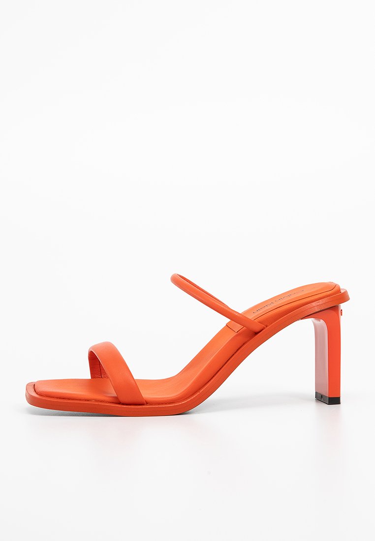 Calvin Klein Jeans Muiltjes met hak rood Calvin Klein Jeans Muiltjes met hak rood