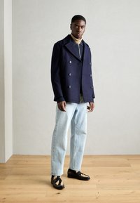 Isaac Dewhirst NEW SHORT PEACOAT SIDE ENTRY - Chaqueta de entretiempo - navy