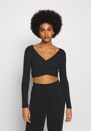 Long sleeved top - black