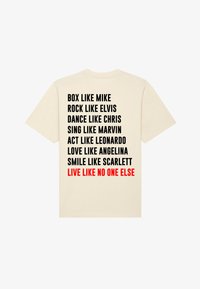 Non sélectionné, off white