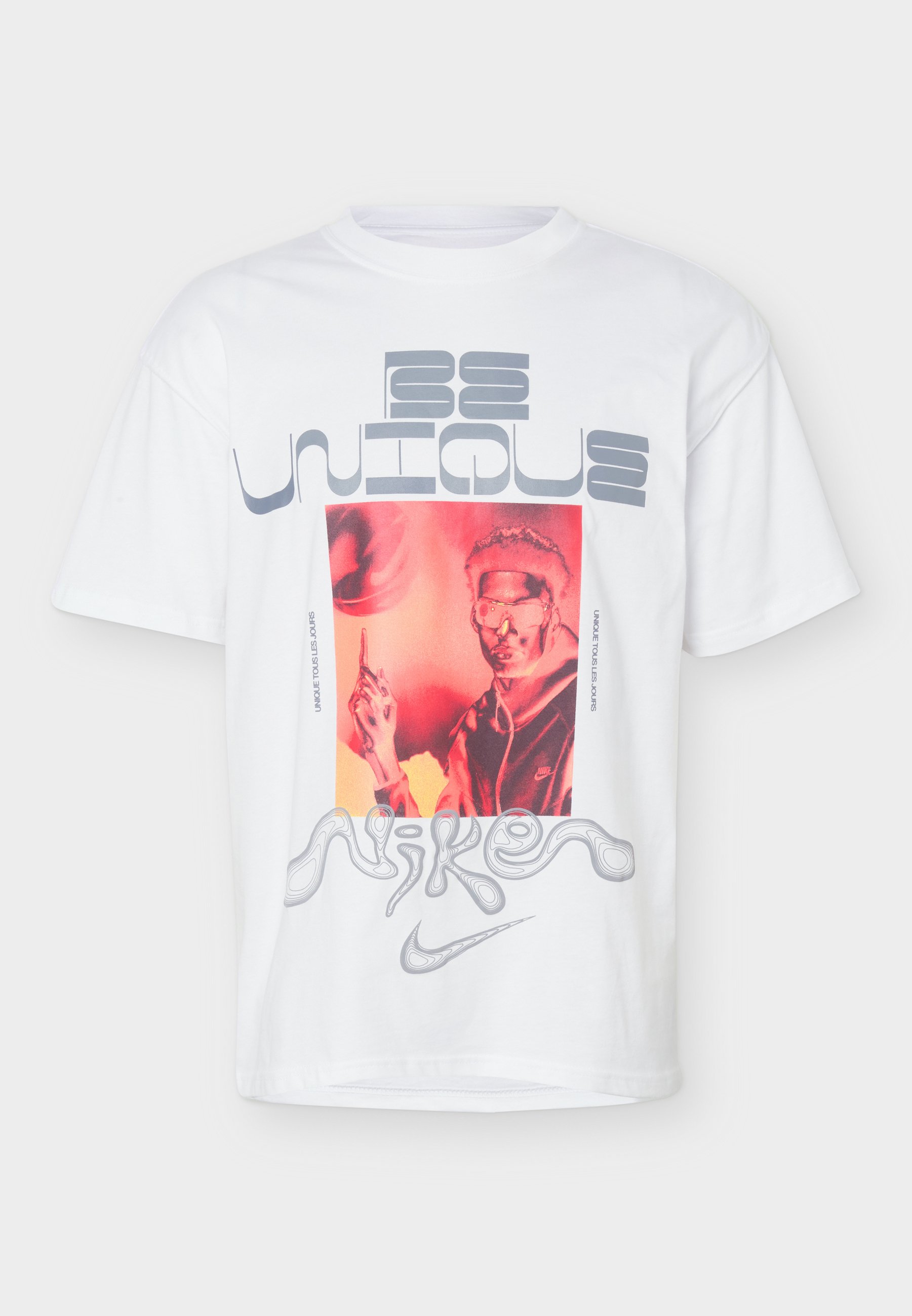 Nike Performance TEE M90 SIG LOOSE - Triko s potiskem - white