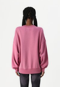 Abercrombie & Fitch Essential Oversized Sunday Crew - Sweatshirt - pink