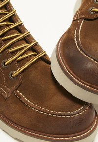Weinbrenner Bottines à lacets - marrone