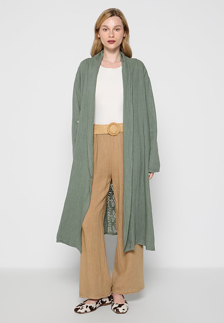 Le Monde du Lin Lichte jas groen Le Monde du Lin Lichte jas groen