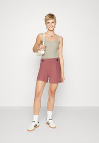 JDY JDYGEGGOS - Shorts - rose brown