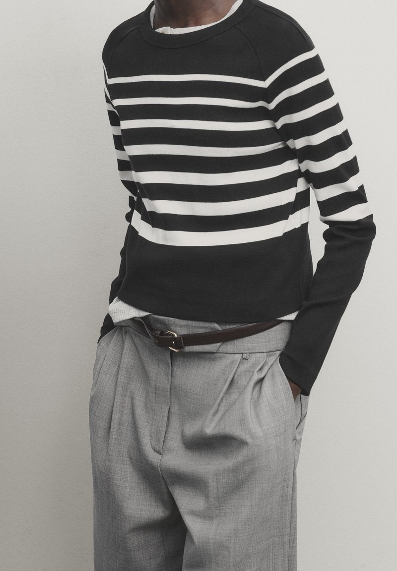Massimo Dutti Trui - black