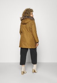 ONLY Carmakoma CARIRENA  OTW NOOS - Casaco de inverno - breen