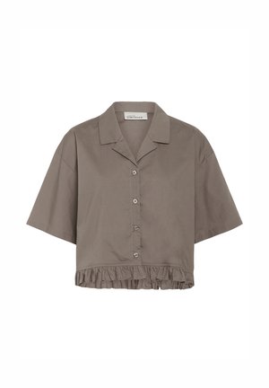Korte mouwen, geknoopte blouse in taupe stof met een knoopsluiting aan de voorkant en een gerimpelde zoom. Soepele textuur met een relaxed fit.