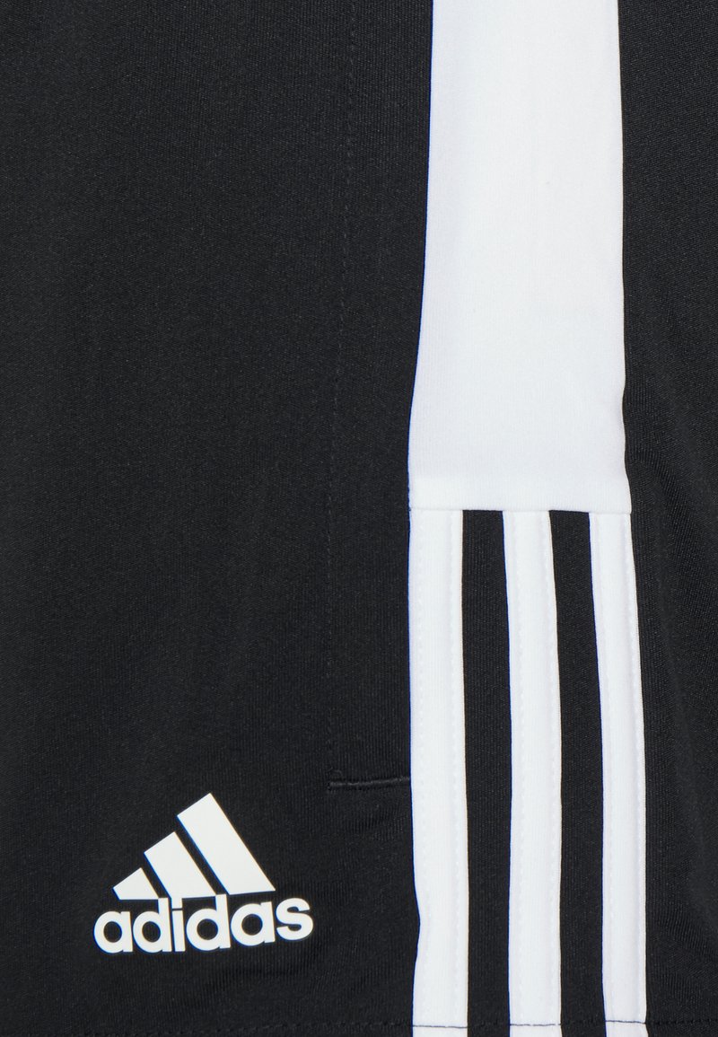 adidas Performance TIRO TR SHORT ESSENTIAL W Sports shorts