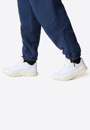 VECTIV TARAVAL - Sneaker low - tnf white white dune