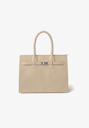 Beige Ledertasche mit strukturiertem Finish. Verfügt über zwei stabile Griffe, einen vorderen Riemen mit einem silbernen Verschluss und einem Reißverschluss.