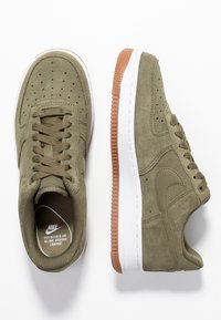 Nike Sportswear Sneakers - mottled olive