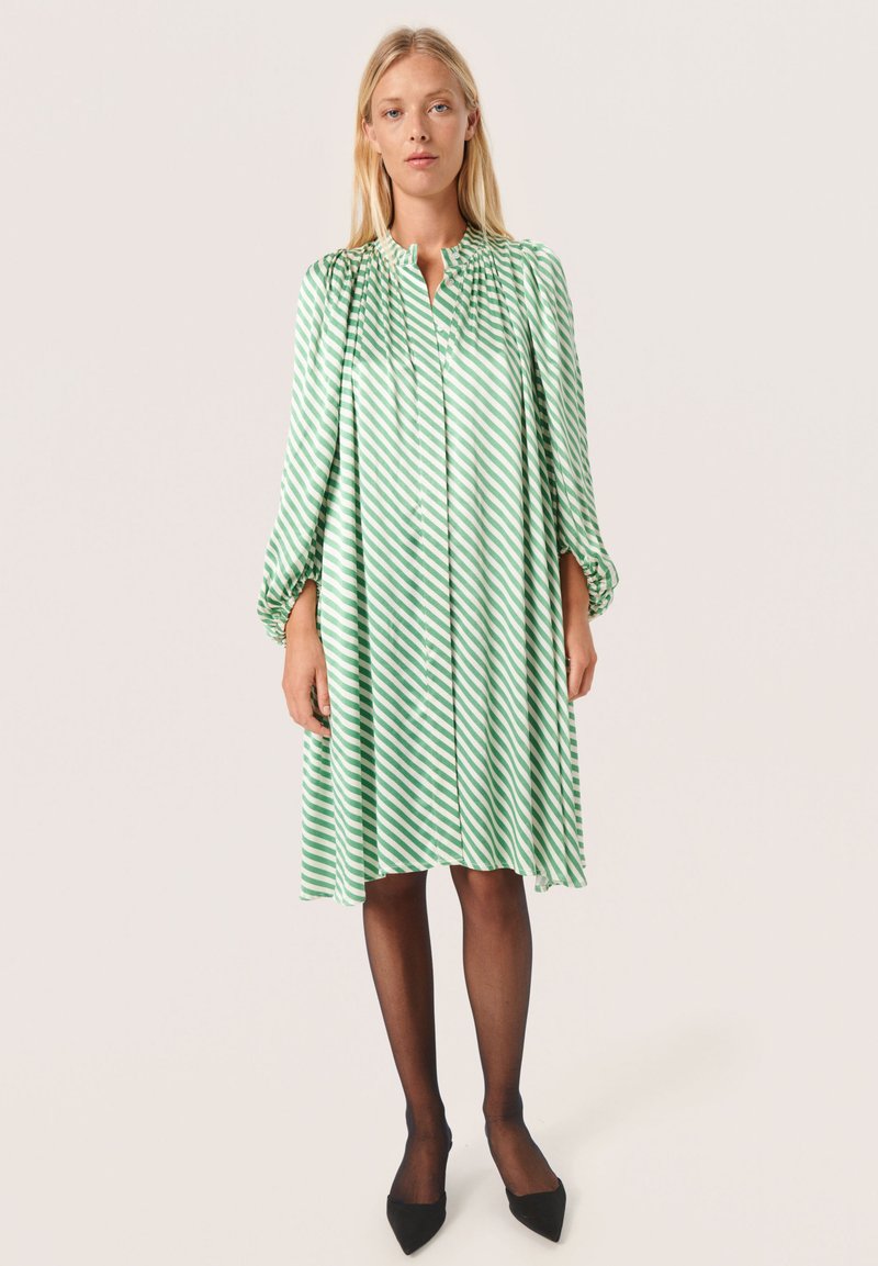 Lalotti Lange jurk met streepjesmotief - Green stripe main image 1