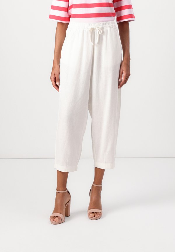 LINNO BARREL - Trousers - cloud dancer