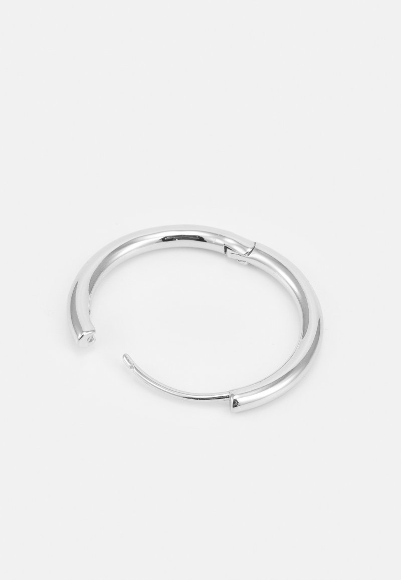Damen Halsketten | SNÖ of Sweden THURSDAY BIG RING EAR PLAIN Ohrringe silver-coloured/silberfarben - WO87366 Damen Halsketten | SNÖ of Sweden THURSDAY BIG RING EAR PLAIN Ohrringe silver-coloured/silberfarben - WO87366