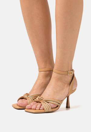 Riemensandalette - camel