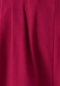 Niet geselecteerd, brick red