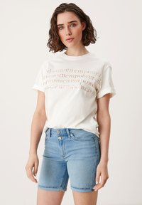 s.Oliver Short en jean - powder blue denim