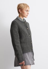 Marc O'Polo DENIM BUTTONS - Adīta jaka - dark shadow melange