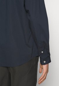TOM TAILOR Vapaa-ajan kauluspaita - sky captain blue