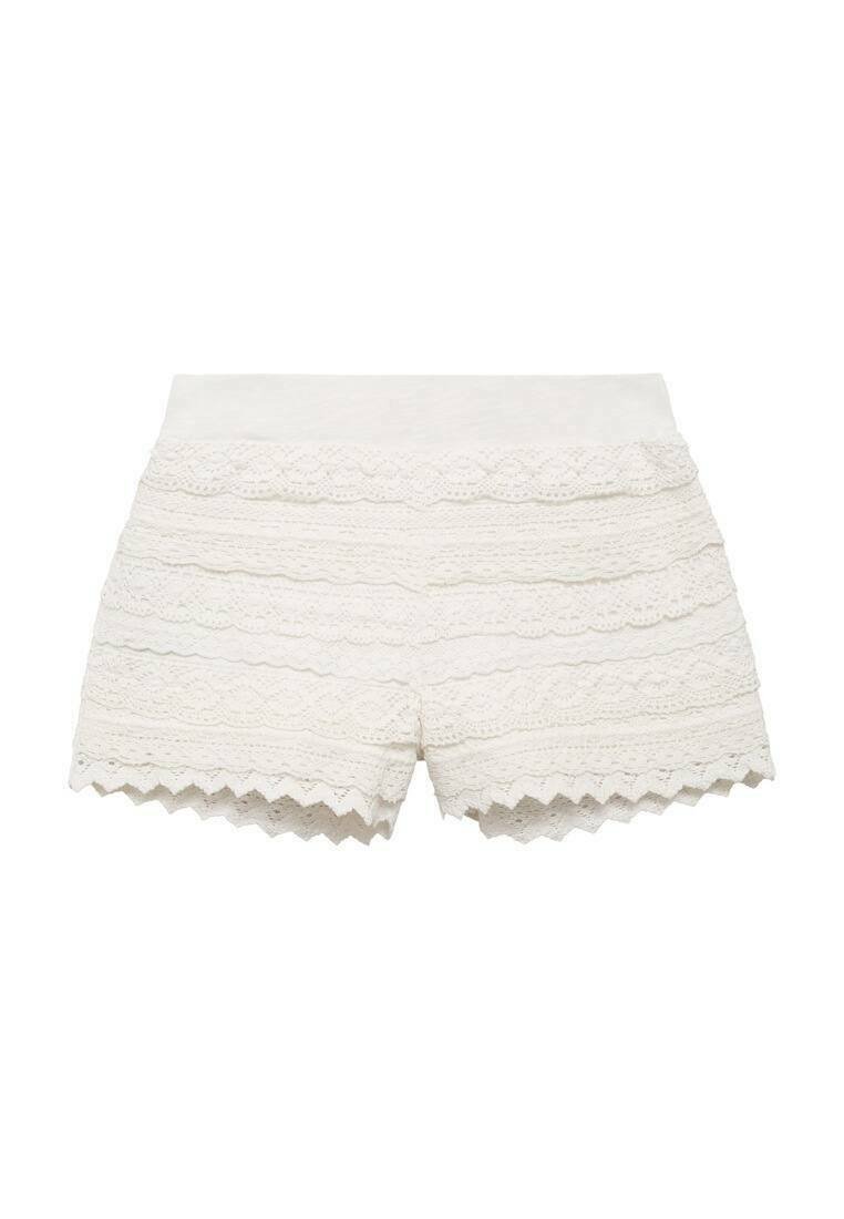 Ruffled shorts