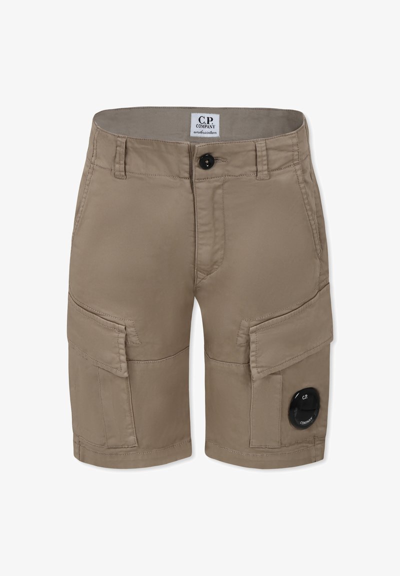 Pantaloni cargo khaki con molte tasche, chiusura frontale con bottone e patch con logo di lato. Realizzati in tessuto leggero.