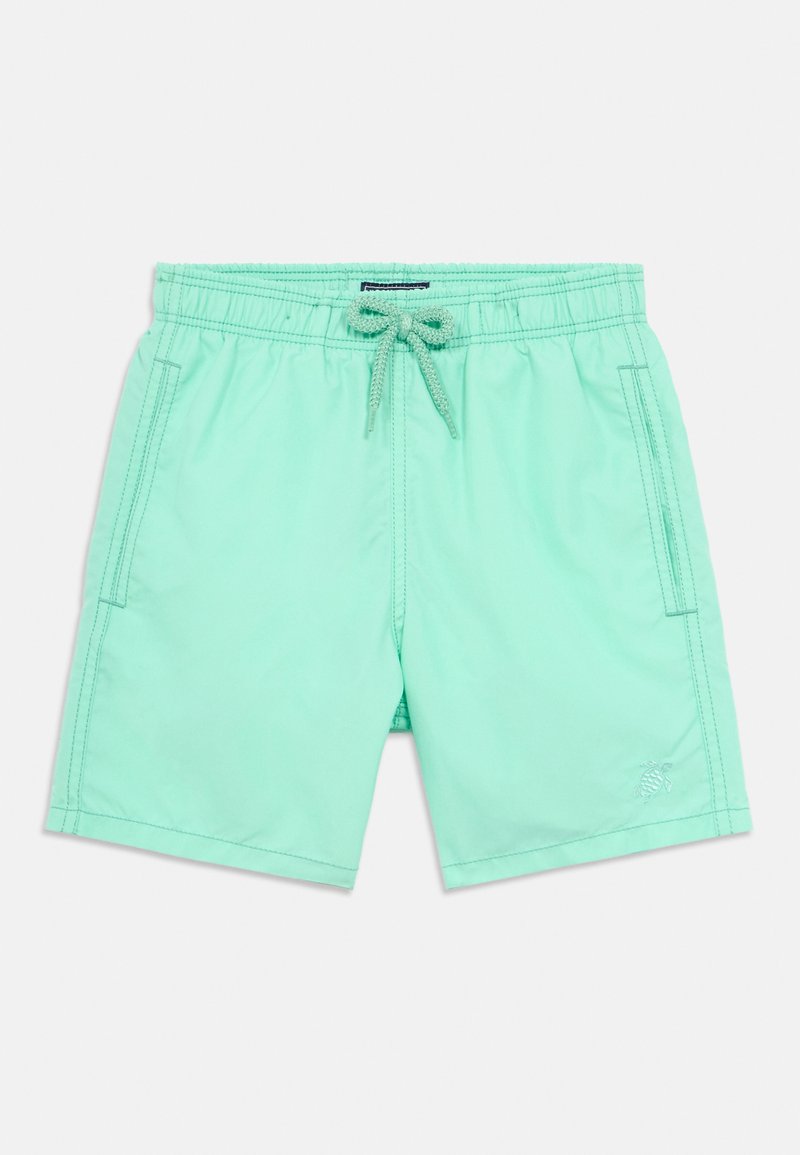 Világoszöld fürdőnadrág rugalmas derékpánttal, elöl húzózsinórral, oldalzsebekkel és egy diszkrét teknős logóval az alsó jobb oldalon.