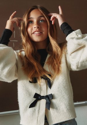 Name it, NKFRINA LS KNIT CARD NOOS - Strickjacke - antique white detail black bow
