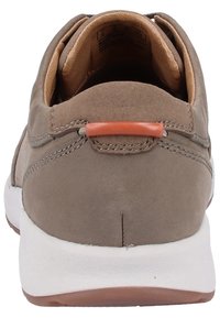 Clarks Casual lace-ups - beige