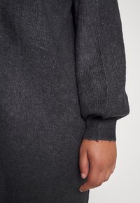 Vero Moda Curve Strickjacke - mottled dark grey