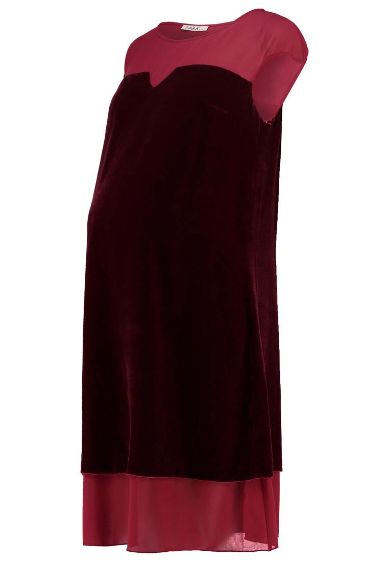 Sara’ Cocktailjurk rood