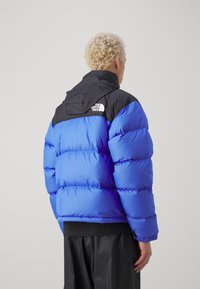The North Face 1996 RETRO NUPTSE JACKET - Sulejope - solar blue