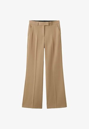 Bež široke hlače s remenjem, prednjim džepovima i skrivenim prednjim zatvaračem, prikazane na bijeloj pozadini.