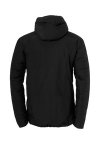 Sort polstret jakke med hætte, der har en glat tekstur og vandret syninger på ærmerne. Enkel, funktionel design uden synlig hardware.