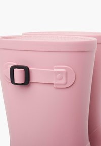 Pisamonas BOTAS AGUA SPLASH HEBILLA COLORES EMPOLVADOS - Stivali di gomma - rosa