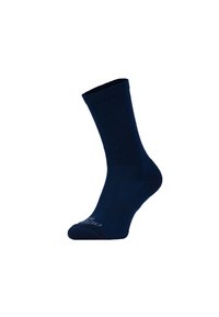 Marineblauwe geribbelde sok van middellange lengte, gemaakt van zacht materiaal, met een verstevigde teen en een subtiele logoprint nabij de enkel.