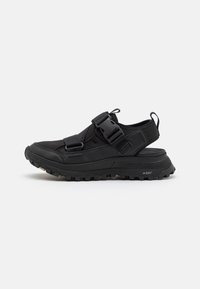 ATLTREK STRAP - Chaussons - black