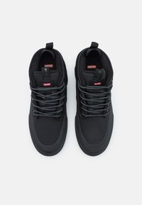 Globe MOTLEY - Sapatilhas de cano alto - black/black summit
