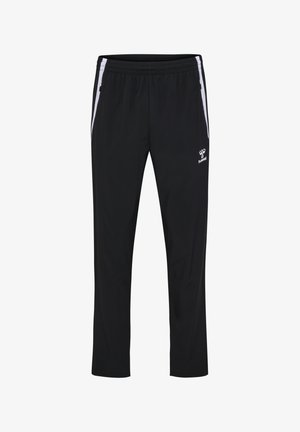 Pantalones deportivos negros hechos de tejido ligero. Las características incluyen una cinturilla elástica negra, franjas laterales blancas y un logo en la parte superior.