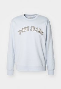 Sudadera azul clara con cuello redondo, con "PEPE JEANS" impreso en forma de arco. Fabricada con tejido suave, con puños y bajo acanalados.