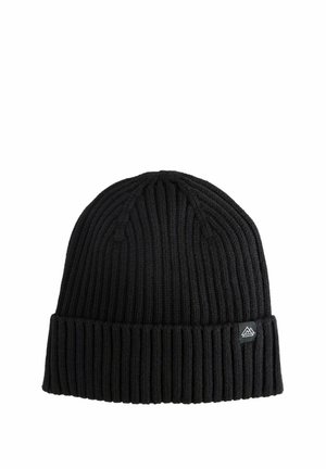 Bonnet en tricot noir avec une texture côtelée, doté d'un revers et d'une petite étiquette de marque sur le côté.