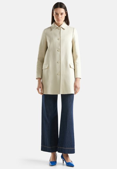 Manteau Court Femme Patrice Breal - Taille 44-46 (L-XL) - Laine, Couleur Noir - Occasion Excellent état